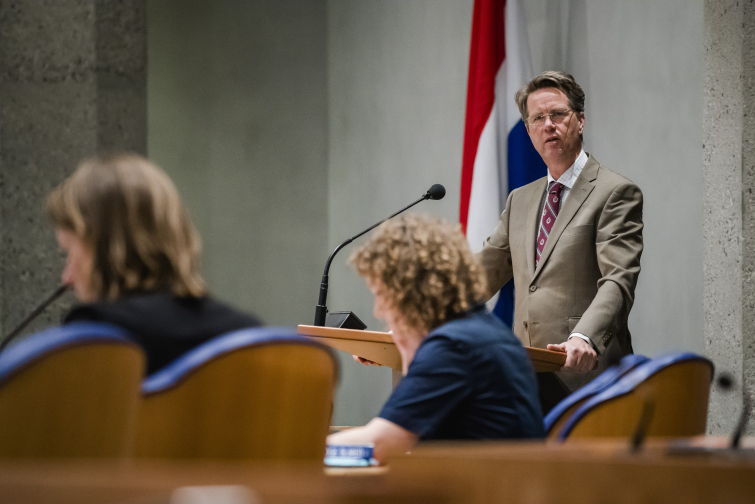 Bosma geeft linkse partijen verbale oorvijg: "Zij willen mensen minder