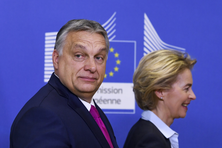 Viktor Orbán en Ursula von der Leyen Viktor Orbán en Ursula von der Leyen